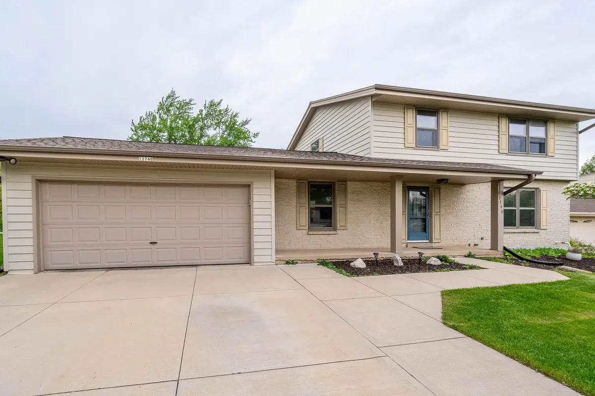 12740 W Eden Trl, New Berlin, WI 53151 - #1