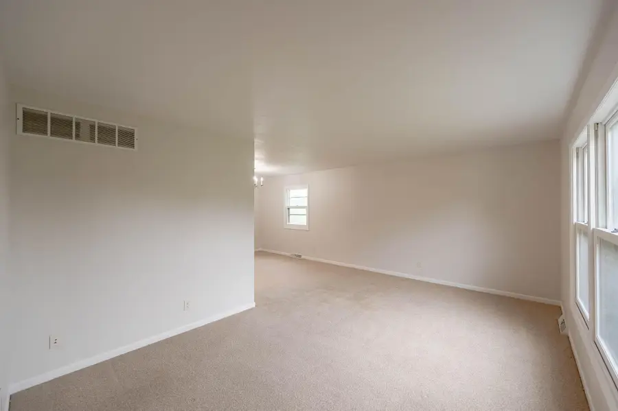 12740 W Eden Trl, New Berlin, WI 53151 - #2