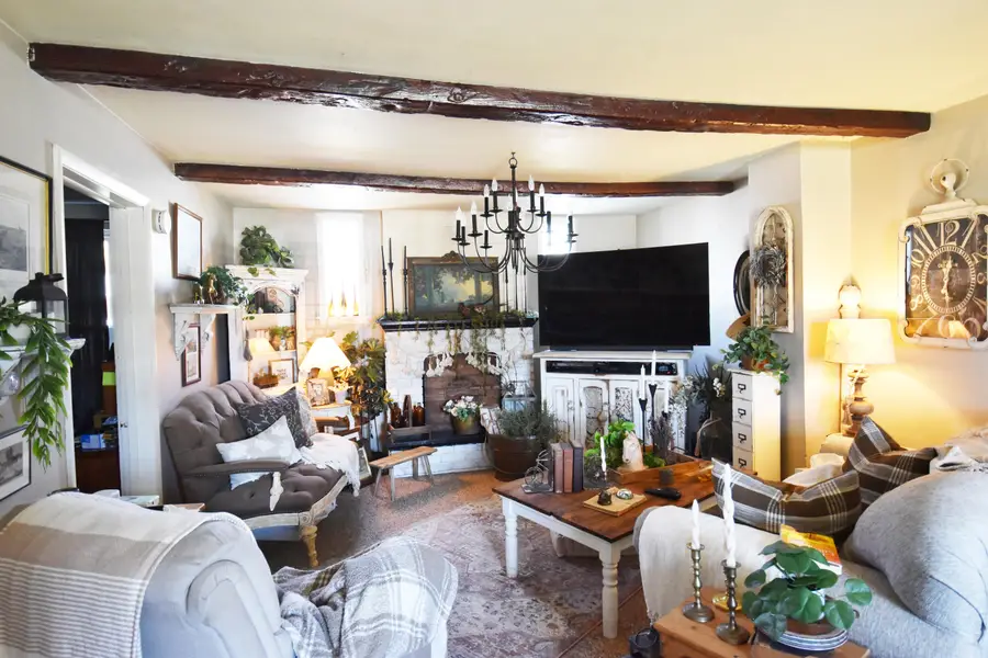 510 W Main St, Waterford, WI 53185 - #2
