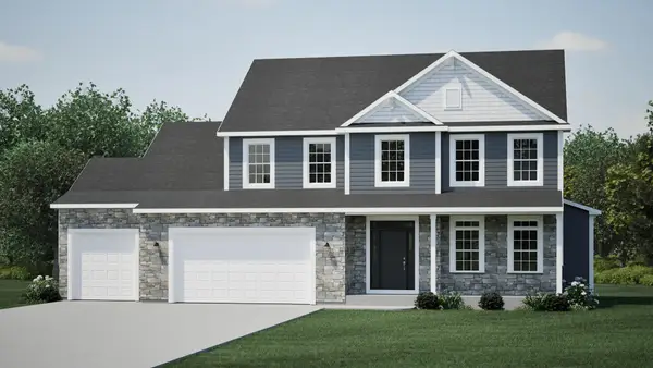 N66W21130 Sweet Clover Dr, Menomonee Falls, WI 53051