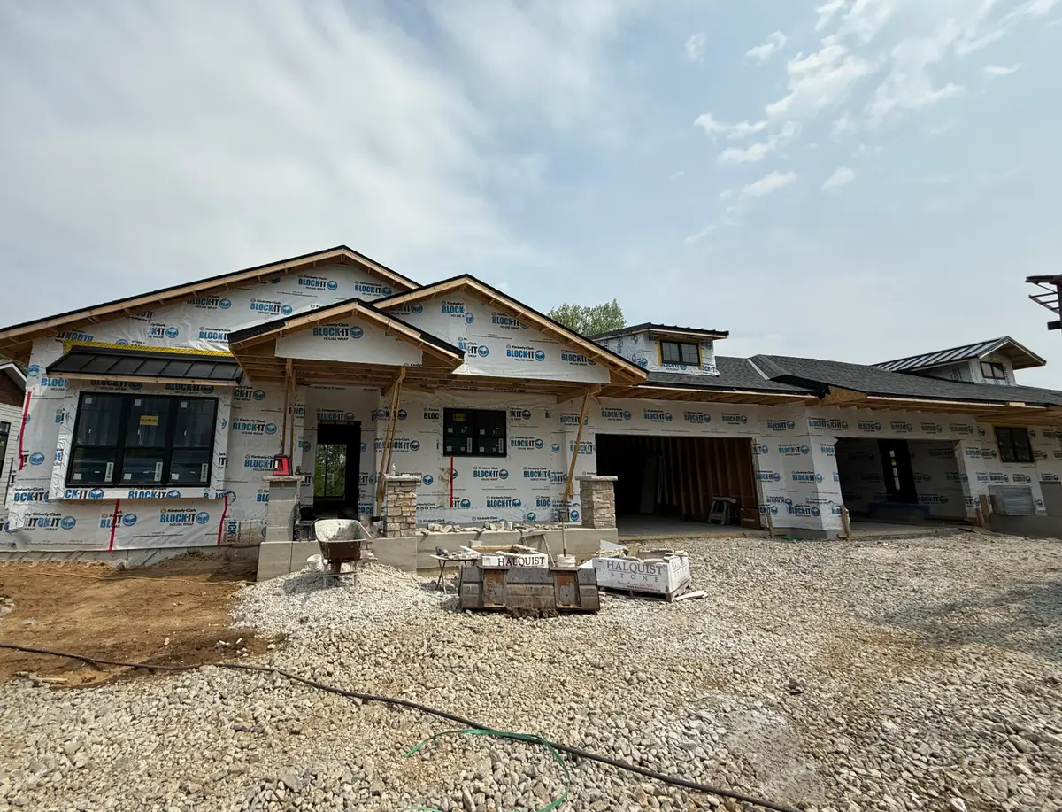 W389N7104 Pennsylvania St, Oconomowoc, WI 53066 - #1