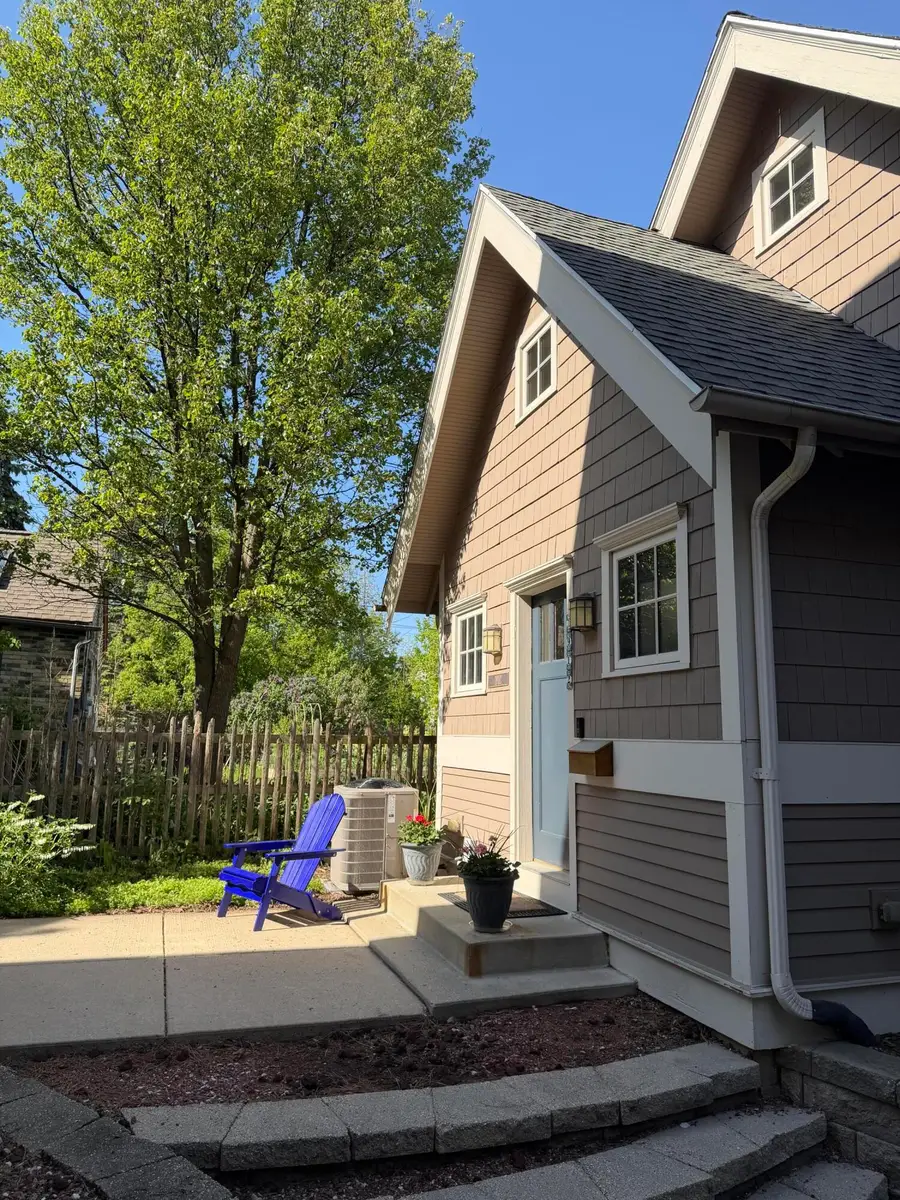 1912 N 2nd St, Milwaukee, WI 53212 - #2
