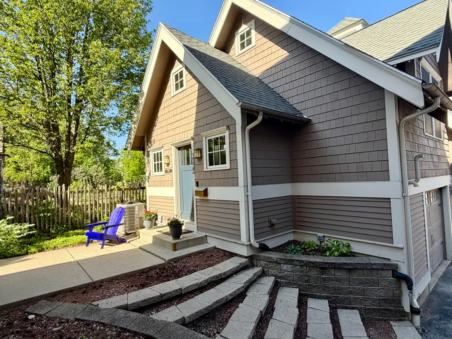 1912 N 2nd St, Milwaukee, WI 53212 - #3