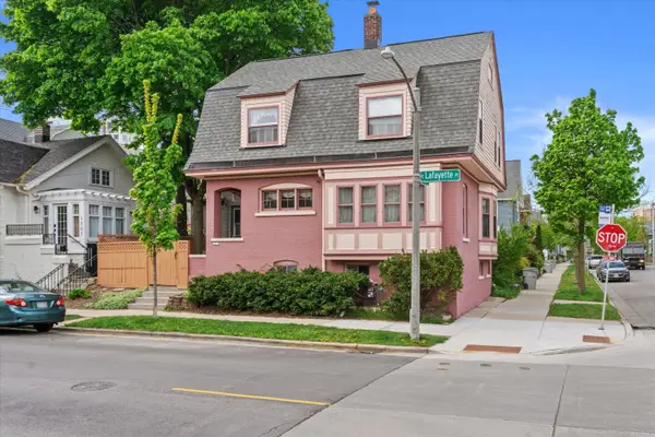 1701 E Lafayette Pl, Milwaukee, WI 53202