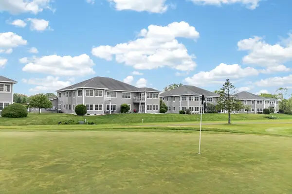 210 Potter Rd, Elkhorn, WI 53121