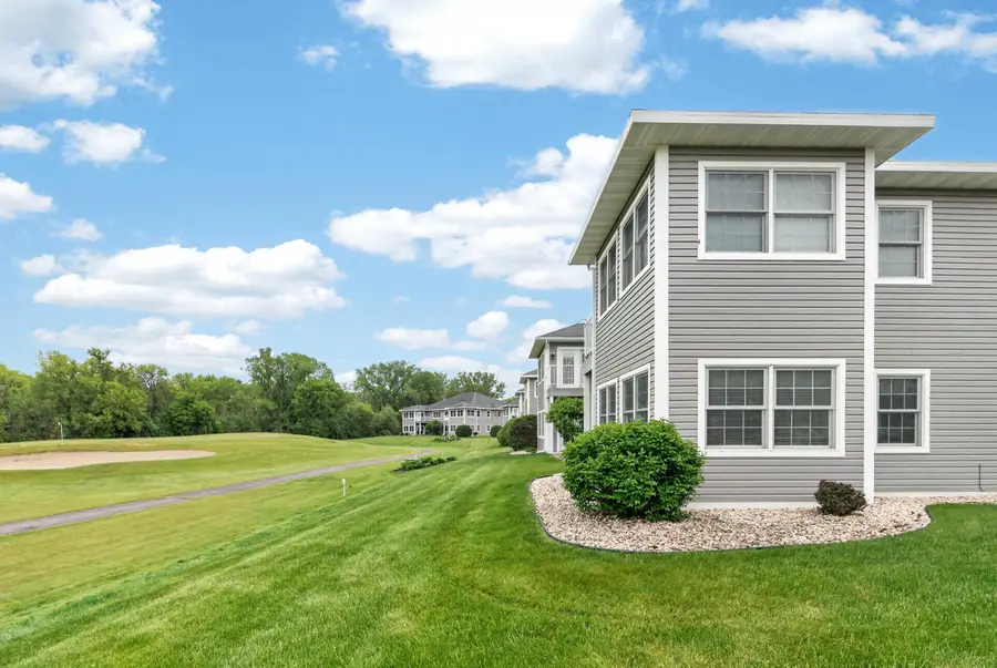 210 Potter Rd, Elkhorn, WI 53121 - #3
