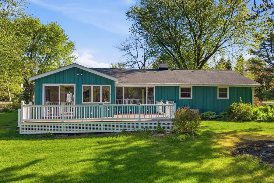 10780 Crestview Dr, Cedarburg, WI 53012 - #3