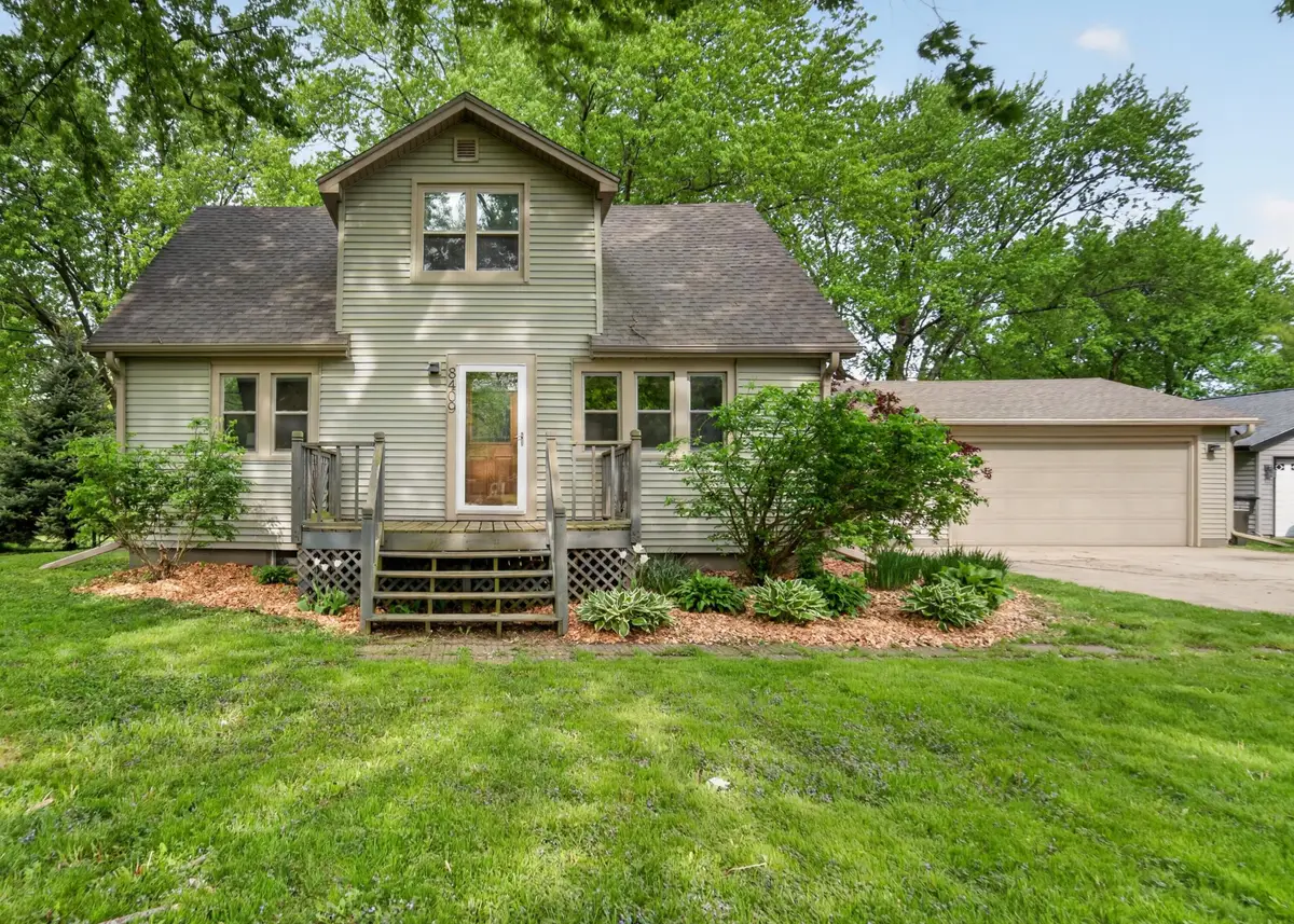 8409 S 35th St, Franklin, WI 53132 - #1