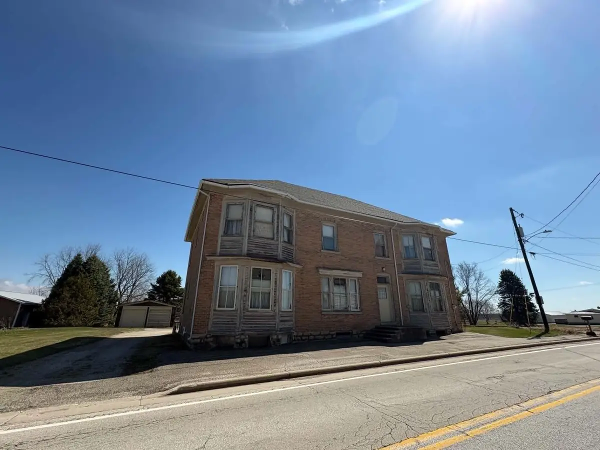 17819 County Highway R, Cooperstown, WI 54208 - #1