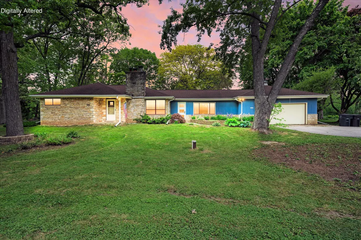 12020 W Rawson Ave, Franklin, WI 53132 - #1