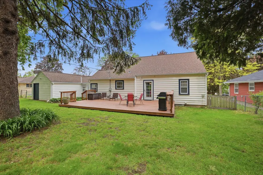 1311 Garfield Ave, Waukesha, WI 53186 - #2