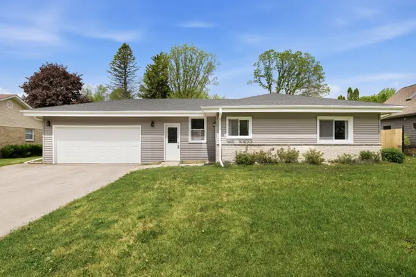 W60N873 Sheboygan Rd, Cedarburg, WI 53012