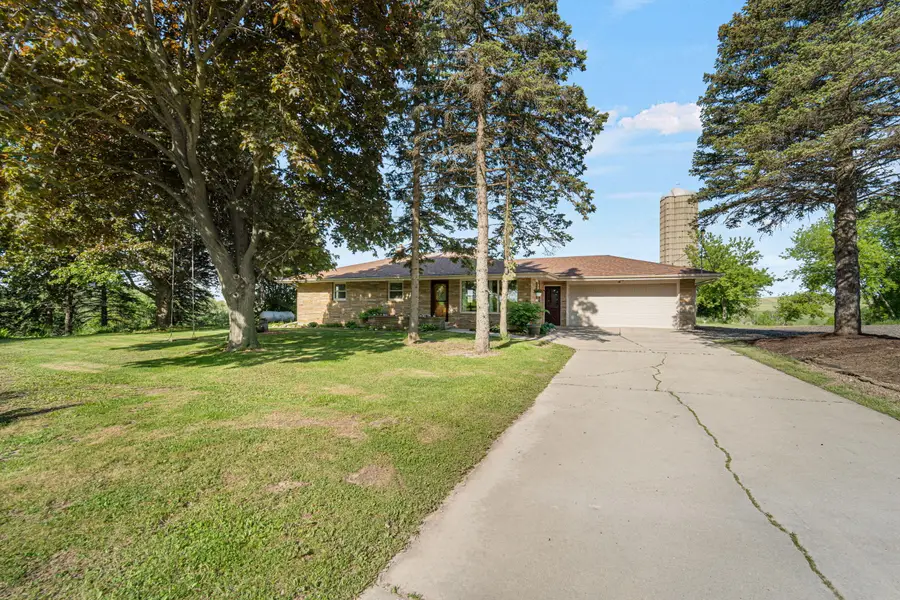 4211 County Road Kw, Port Washington, WI 53074 - #2
