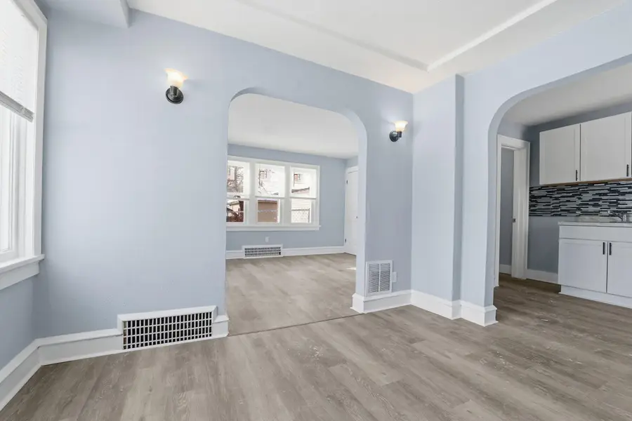 5257 N 34th St, Milwaukee, WI 53209 - #2