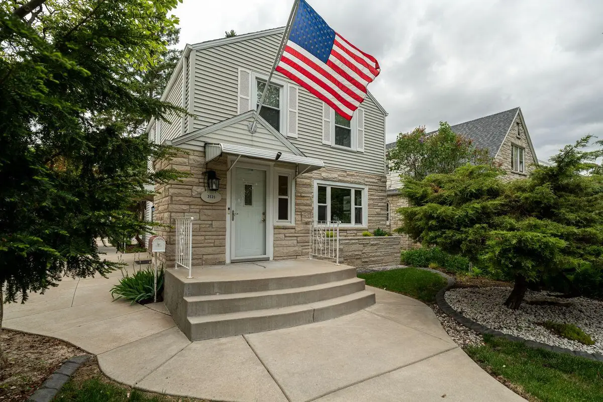 3535 S Pine Ave, Milwaukee, WI 53207 - #1