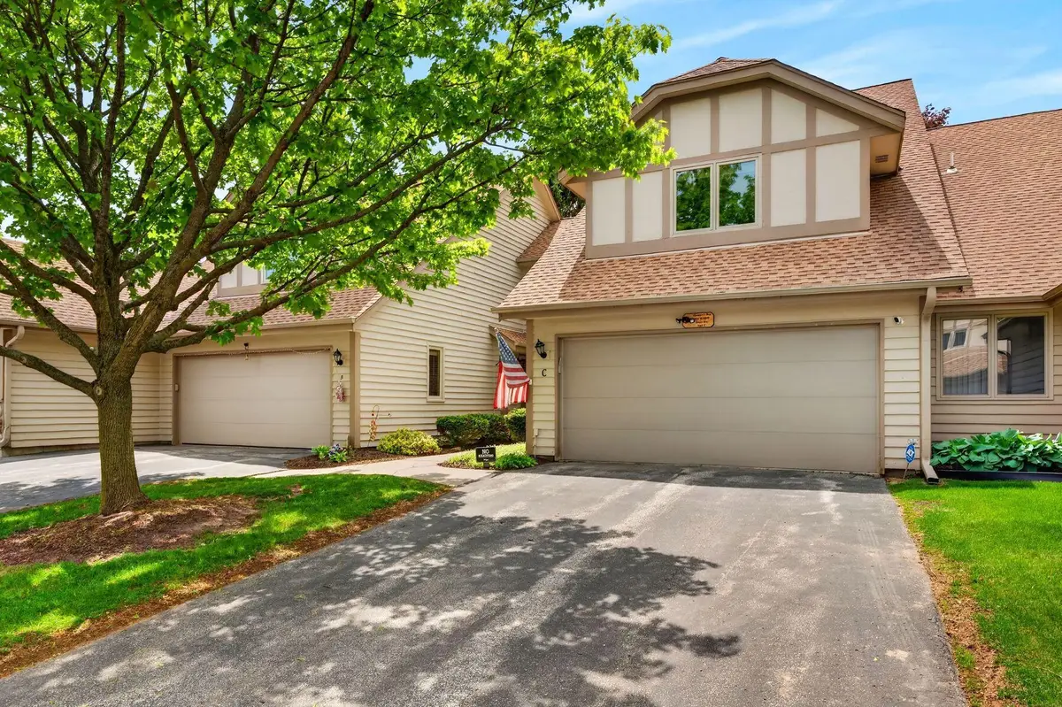 N34W23849 Grace Ave, Pewaukee, WI 53072 - #1