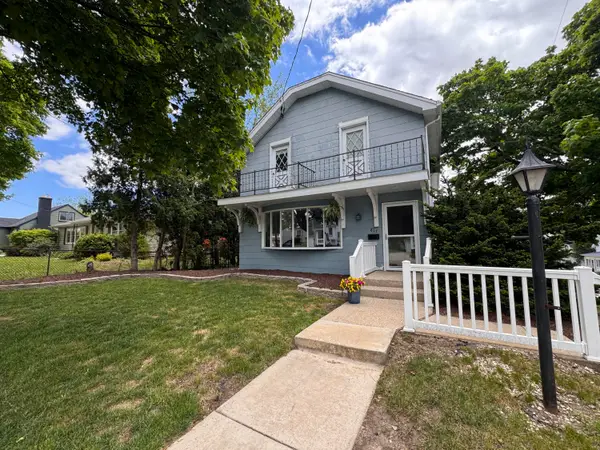 817 Chicago Ave, Waukesha, WI 53188