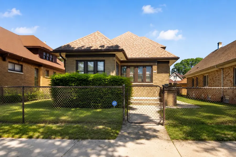 4236 N 25th St, Milwaukee, WI 53209 - #2