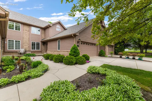 7519 W Mallory Way, Franklin, WI 53132