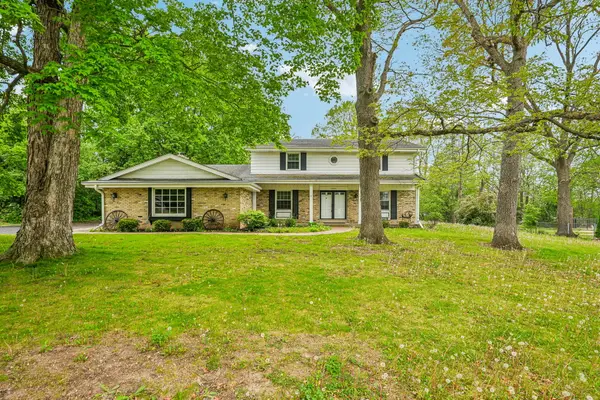 14745 Timberidge Trl, Brookfield, WI 53005