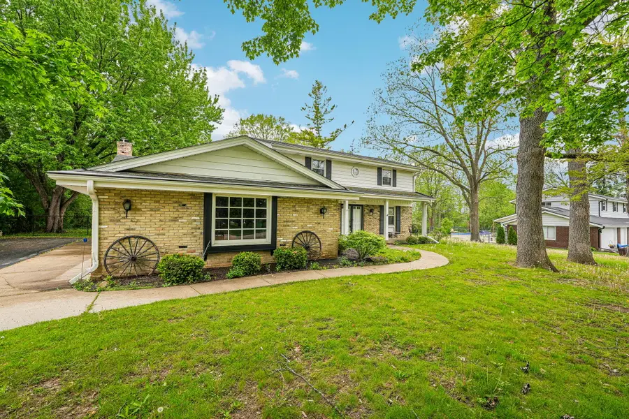 14745 Timberidge Trl, Brookfield, WI 53005 - #3