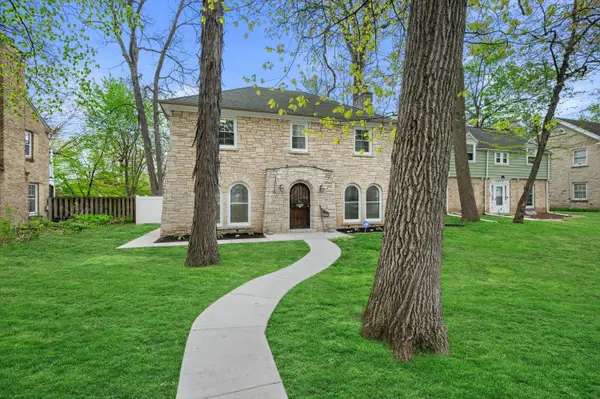 5680 N 34th St, Milwaukee, WI 53209