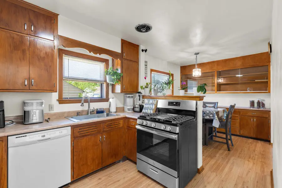 2781 S 76th St, West Allis, WI 53219 - #2