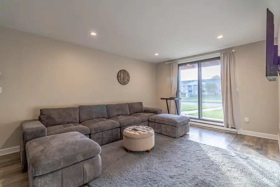 10345 W Whitnall Edge Dr, Franklin, WI 53132 - #2