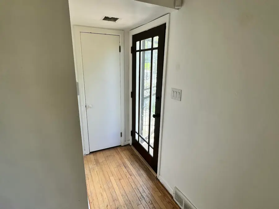 7232 W Fairmount Ave, Milwaukee, WI 53218 - #2