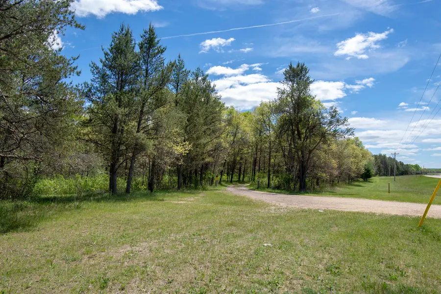 N4896 State Highway 27, Manchester, WI 54615 - #2