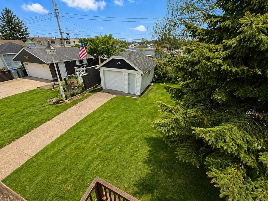 4134 S 1st Rd, Milwaukee, WI 53207 - #3