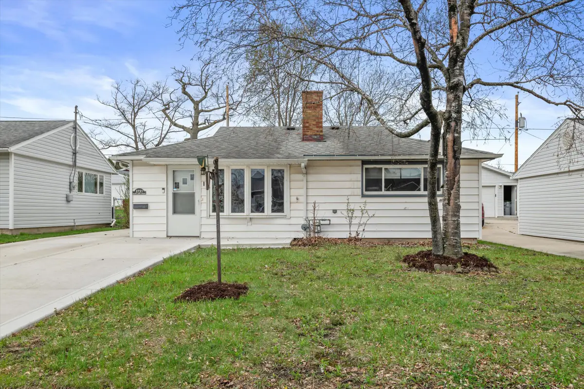 2721 S 50th St, Milwaukee, WI 53219 - #1
