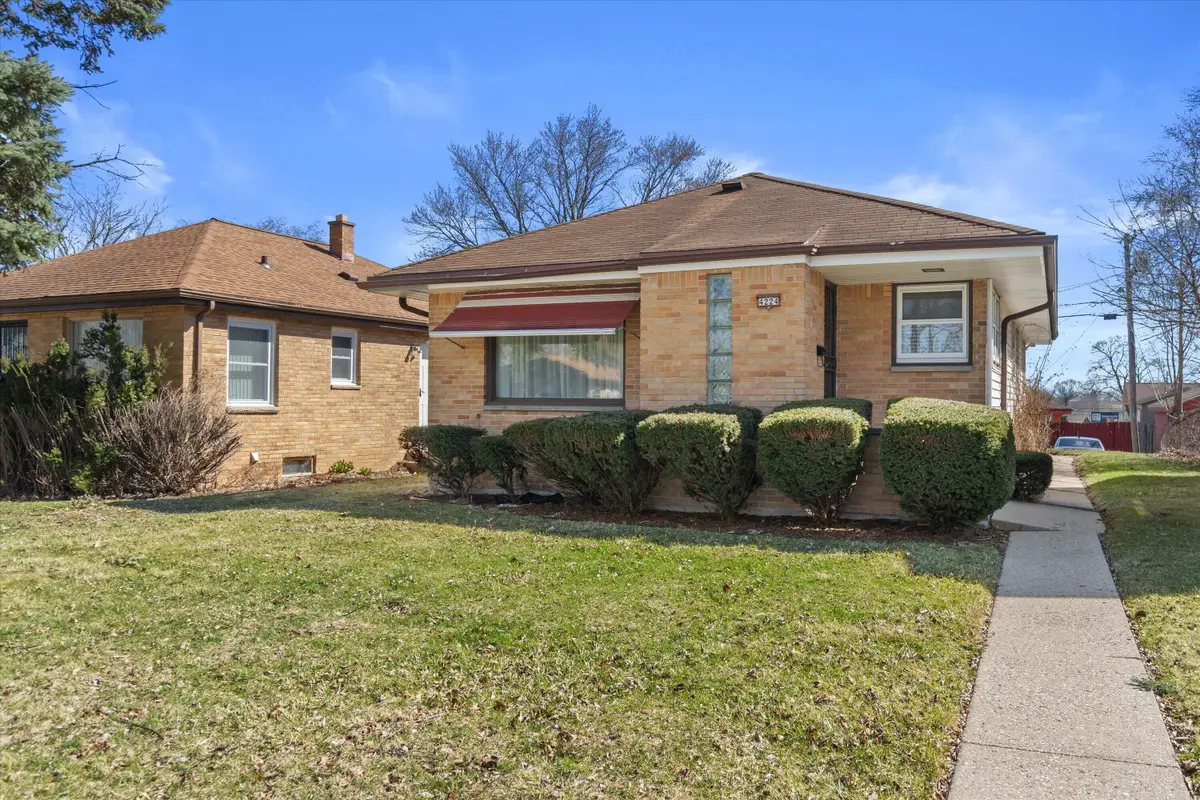 4224 N 67th St, Milwaukee, WI 53216 - #1