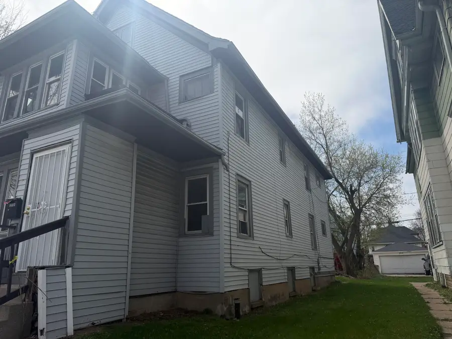 2907-2909 N 35th St, Milwaukee, WI 53210 - #2