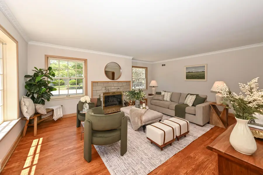8526 W Clarke St, Wauwatosa, WI 53226 - #3