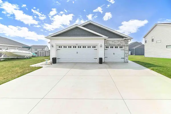 1337 Tower Hill Pass, Whitewater, WI 53190