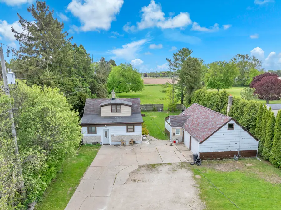 1813 Washington Ave, Sheboygan, WI 53081 - #2