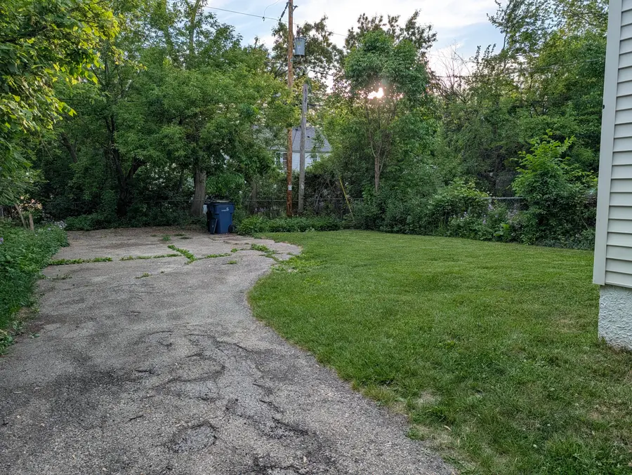 4401 N 25 St, Milwaukee, WI 53209 - #2