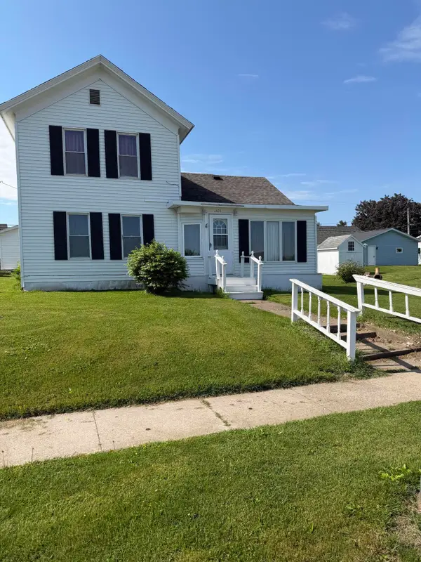 1403 Bangor St, Bangor, WI 54614