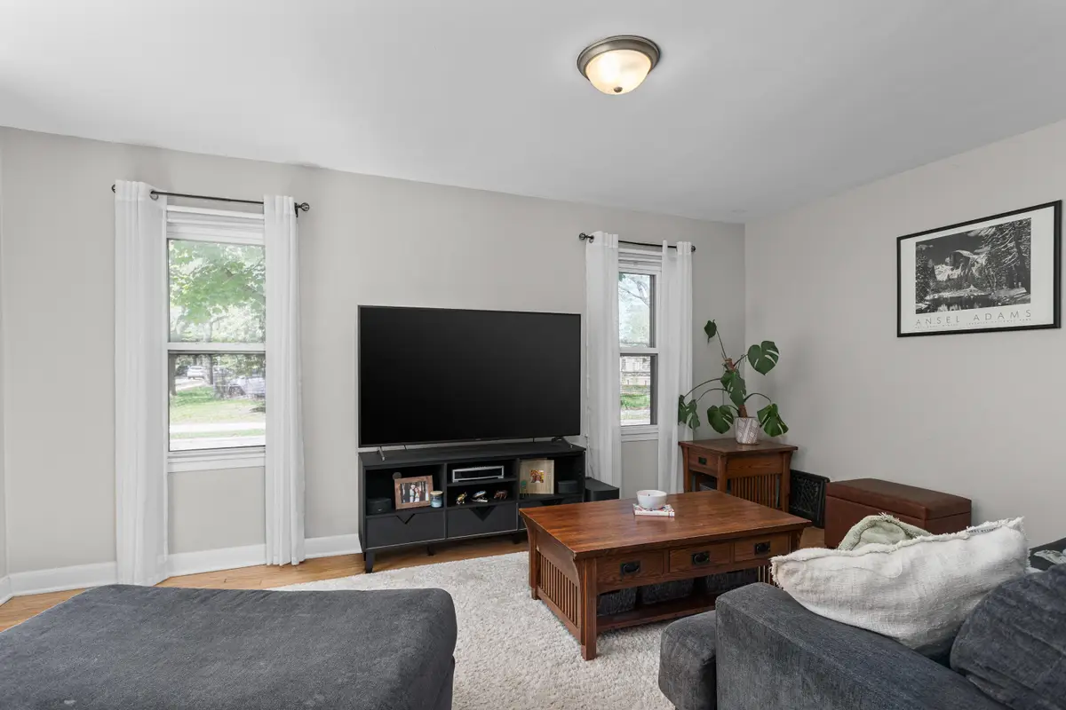 3302 S Adams Ave, Milwaukee, WI 53207 - #1