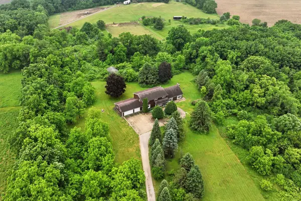 W501 Honey Creek Rd, East Troy, WI 53105
