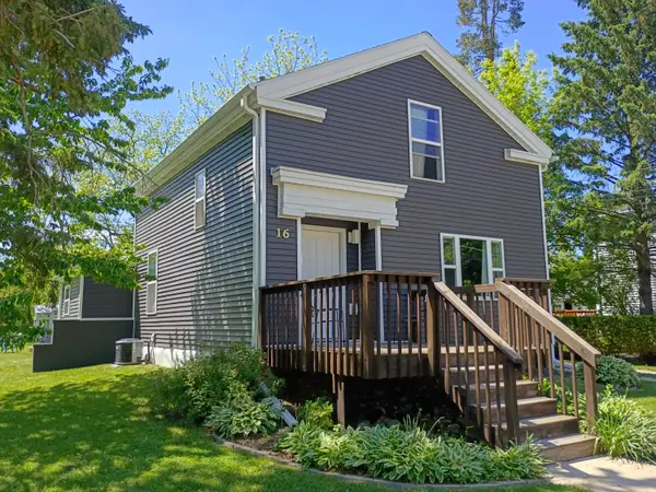 16 N Adams St, Elkhorn, WI 53121