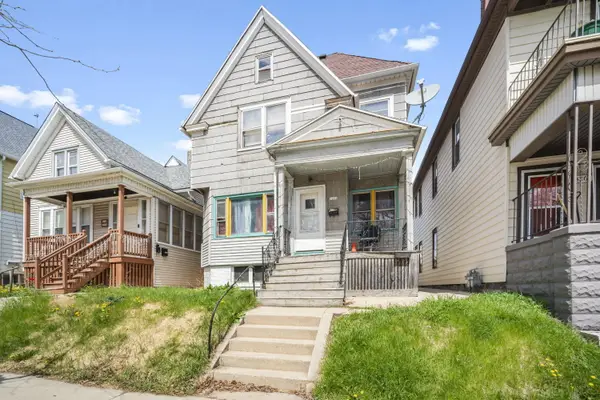 3204 W Greenfield Ave, Milwaukee, WI 53215