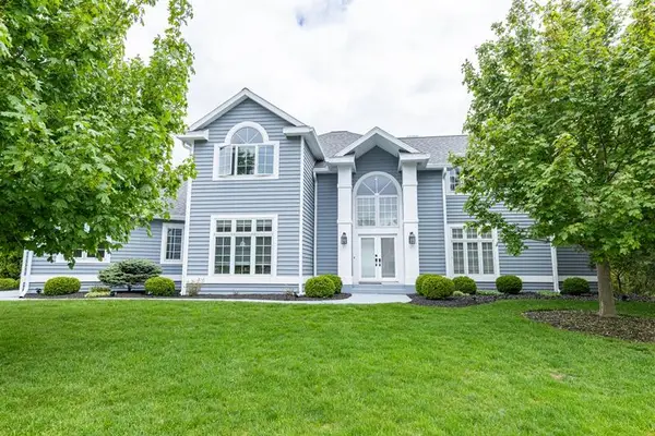 405 Lakewood Ct, Kohler, WI 53044