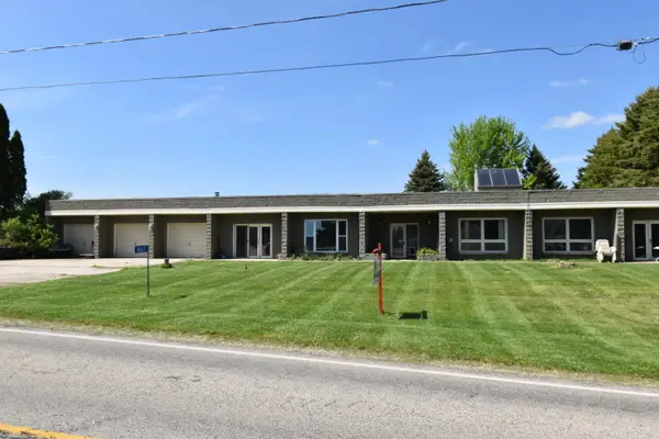 853 W Keil Rd, Calumet, WI 53061