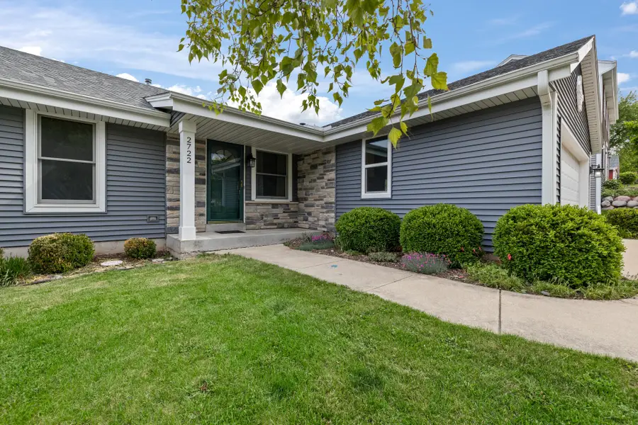 2722 Field Dr, Waukesha, WI 53188 - #3