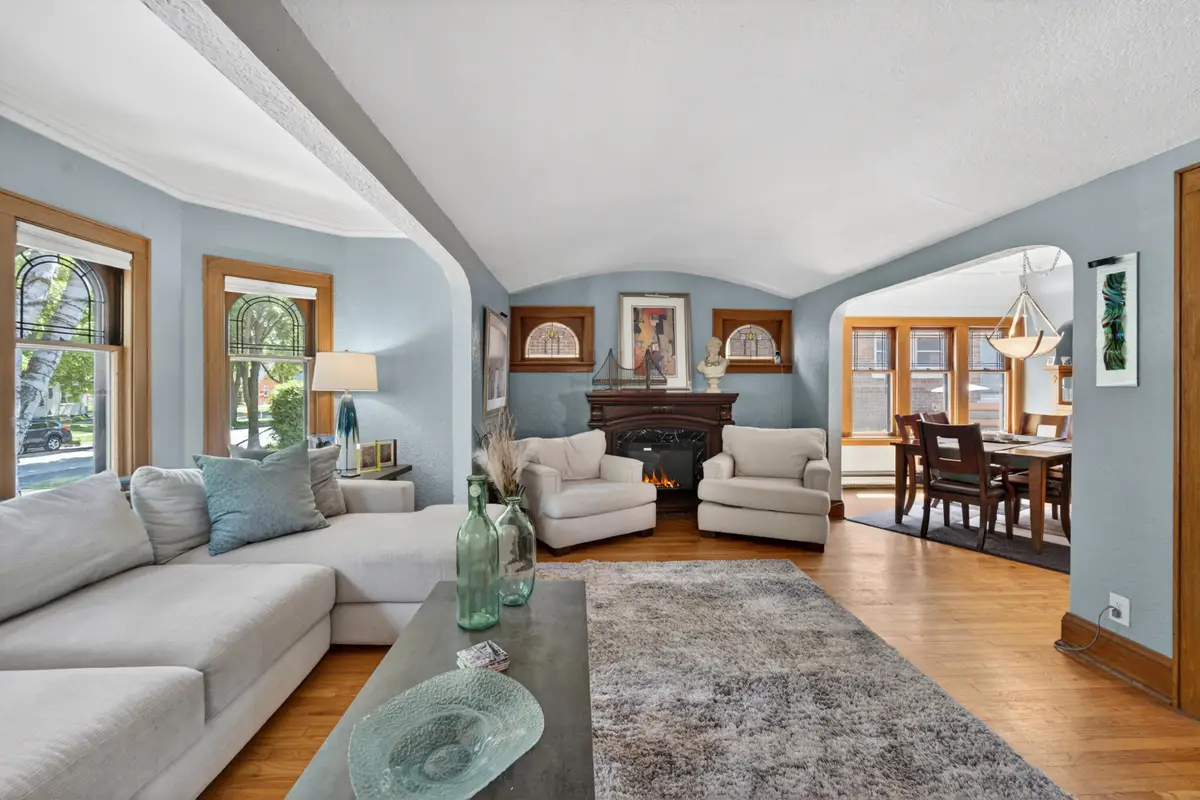 3261 S Logan Ave, Milwaukee, WI 53207 - #1
