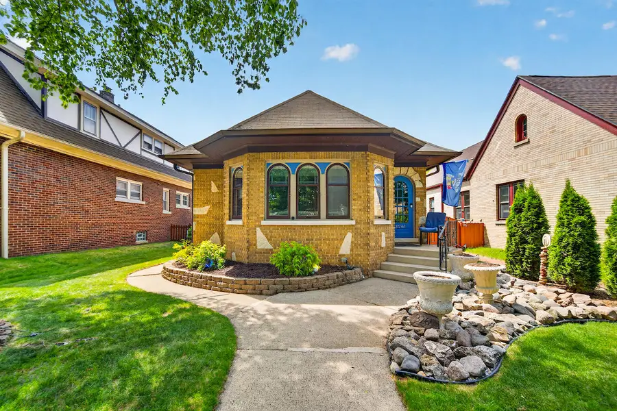 3261 S Logan Ave, Milwaukee, WI 53207 - #2