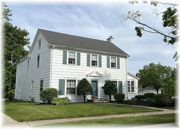 3009 Chatham St, Racine, WI 53402