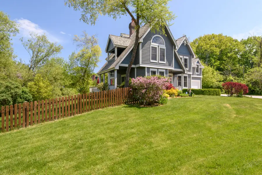 5201 Hunt Club Rd E, Wind Point, WI 53402 - #2